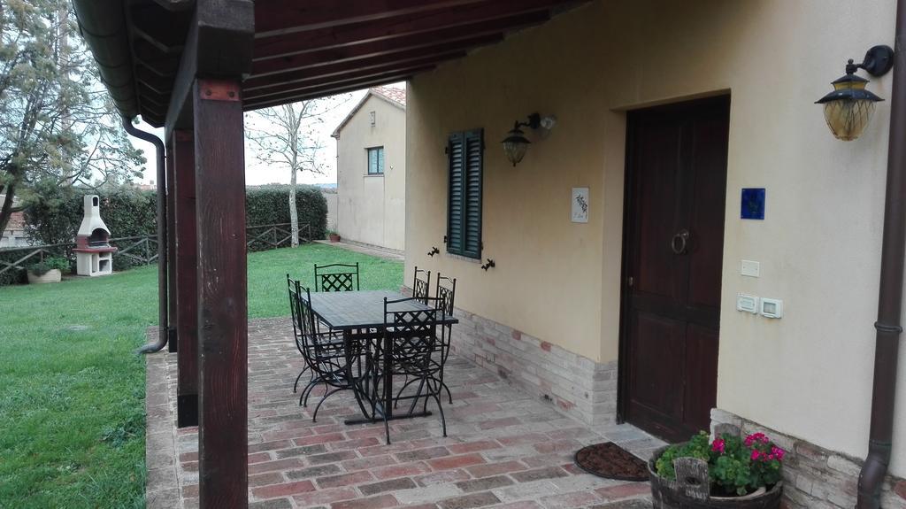 Agriturismo La Quiete Pensionat Polverigi Eksteriør billede